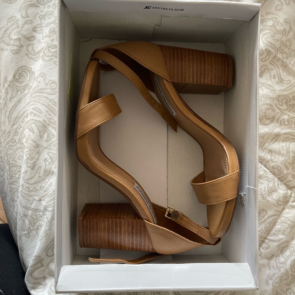Steve Madden Gracia heel